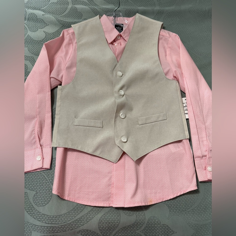 Boys Size 7 Vest and Shirt NWT